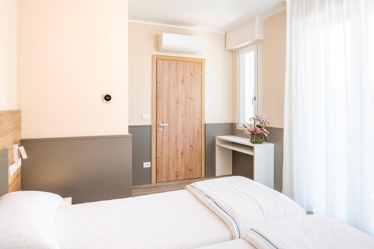 Residenza Panorama Aparthotel Costermano Exteriör bild