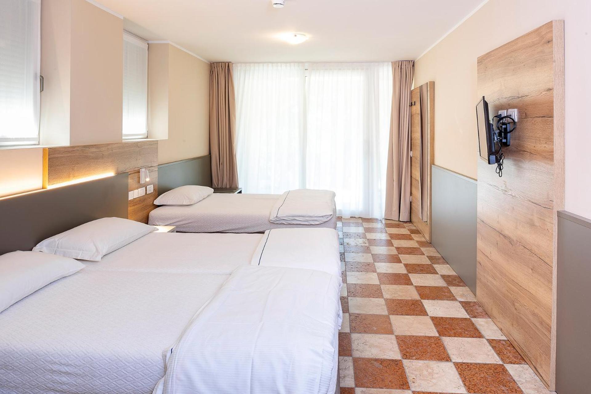 Residenza Panorama Aparthotel Costermano Exteriör bild